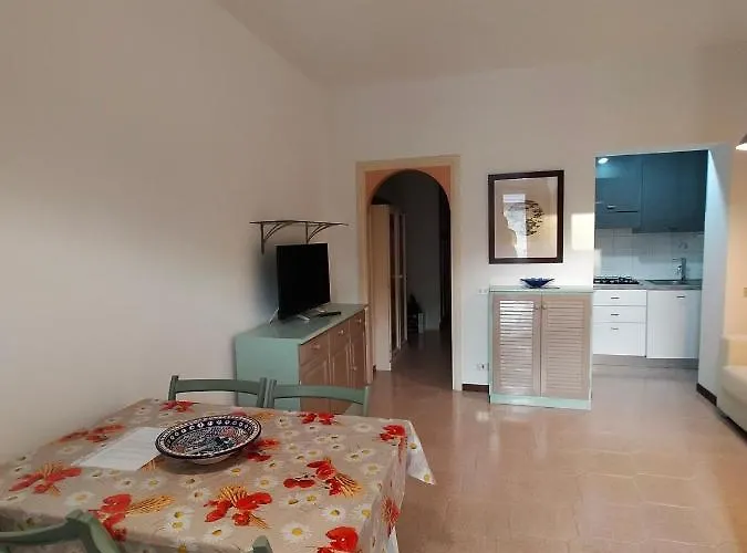 Apartment Cir 015146-cni-01484 *